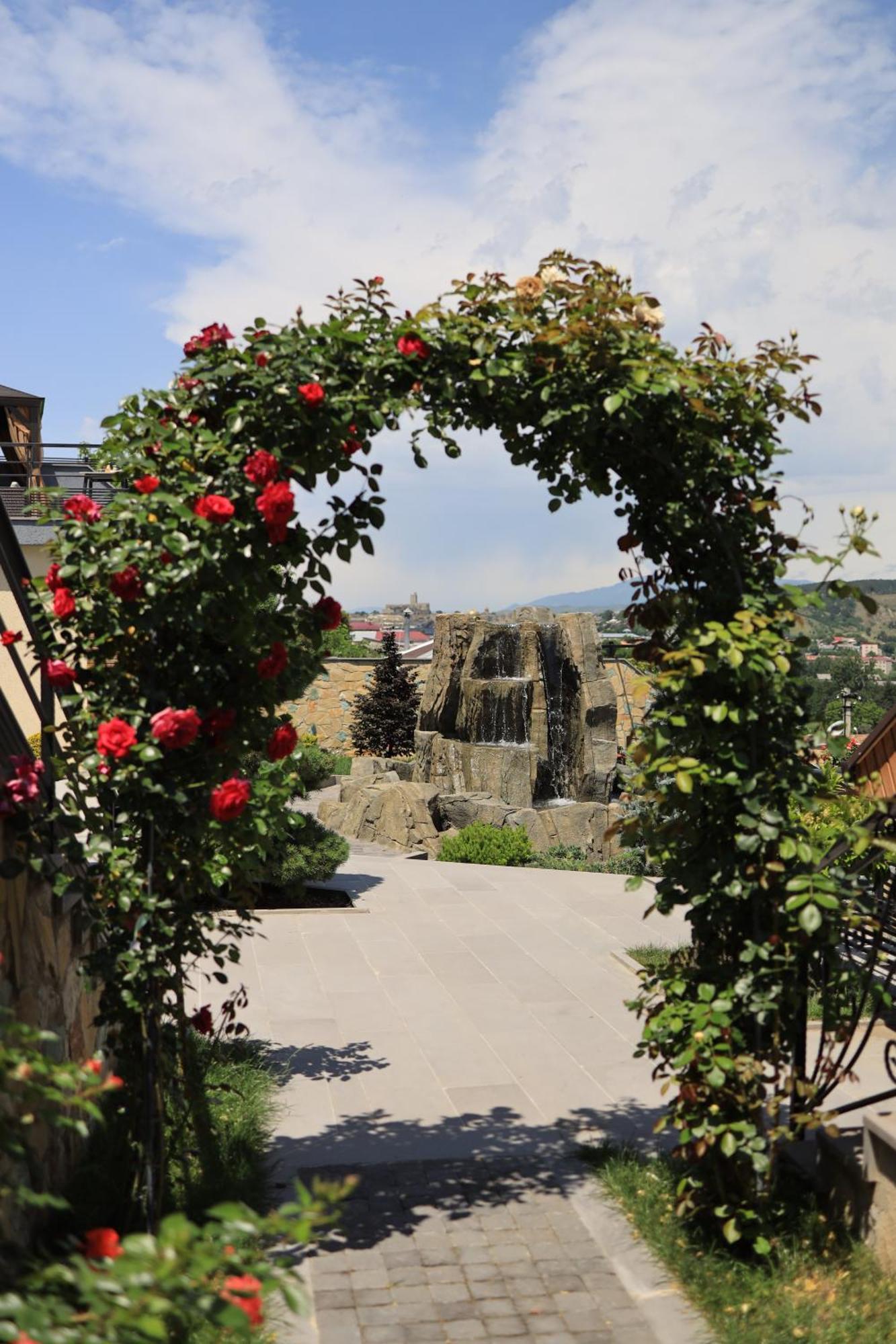 Hotel Terrace Akhaltsikhe Esterno foto