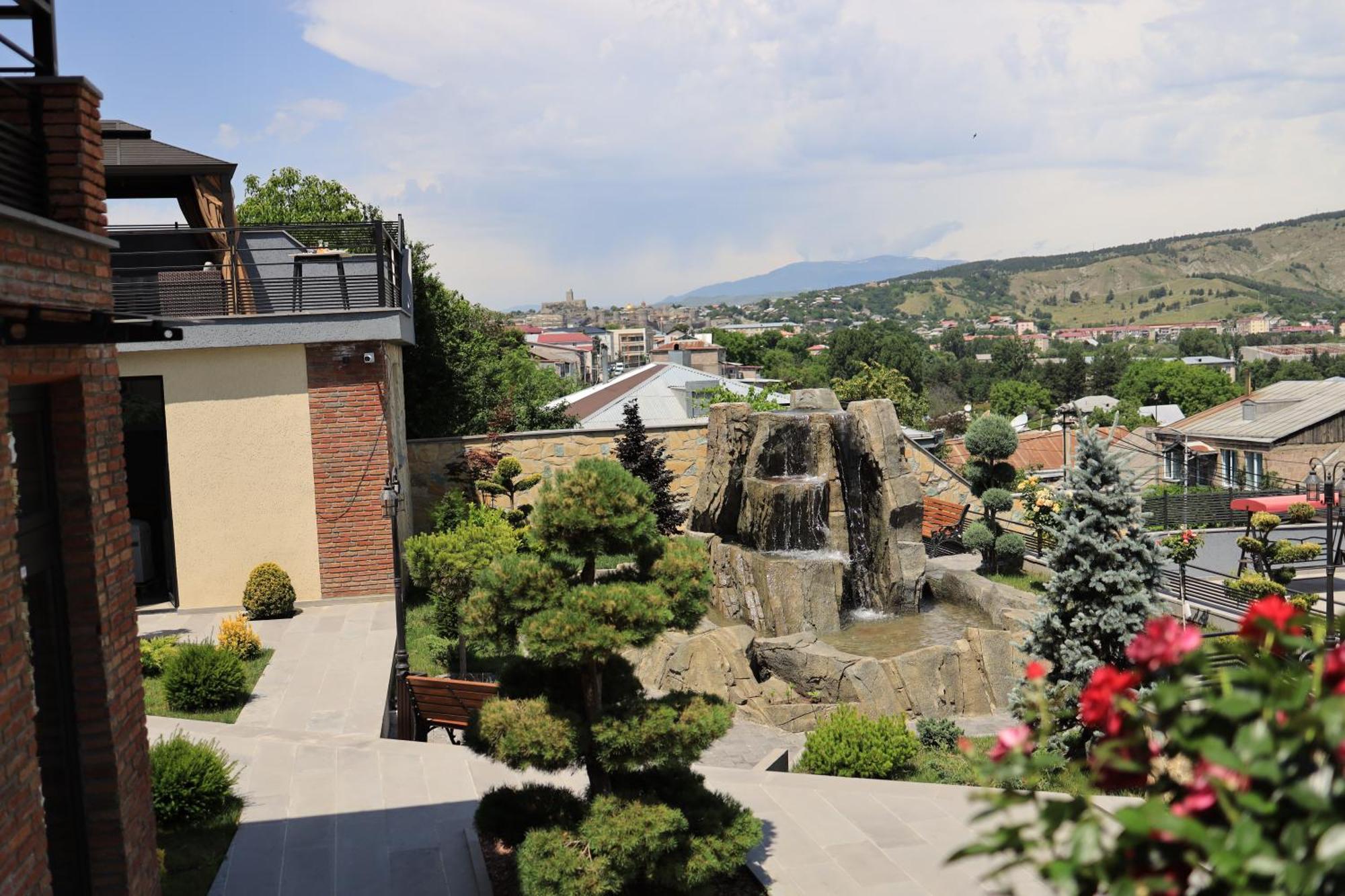 Hotel Terrace Akhaltsikhe Esterno foto